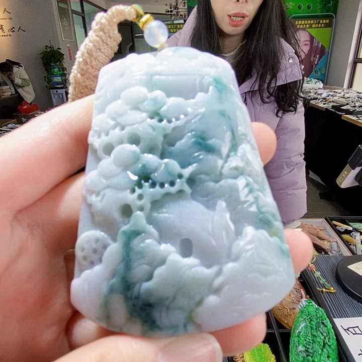 颈饰未镶嵌翡翠翡翠