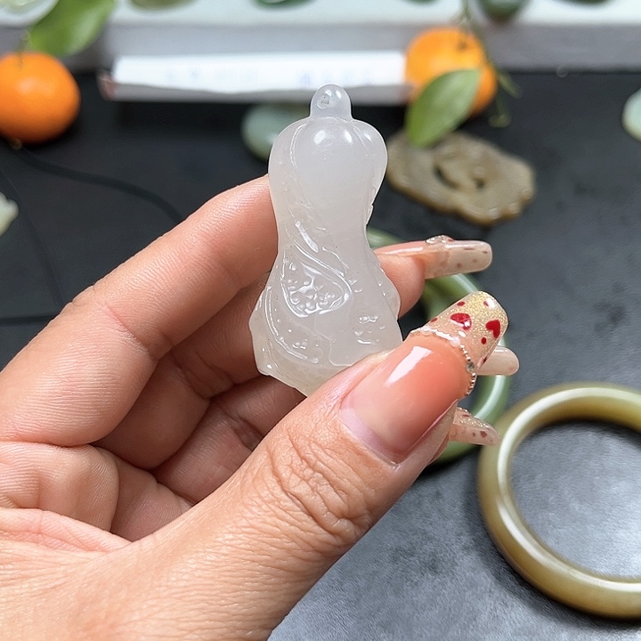 【闪购商品】石英质玉颈饰合金黄*胖