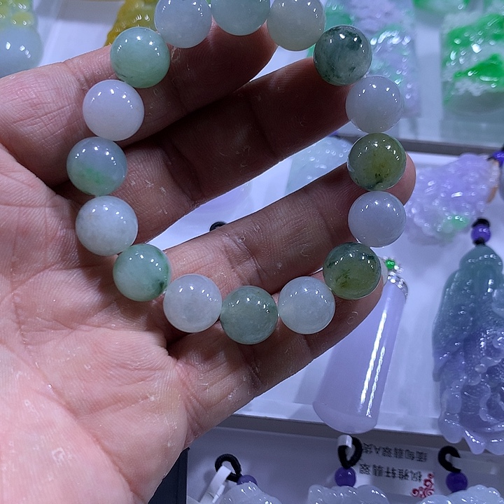 翡翠未镶嵌颈饰天然翡翠A货吊坠