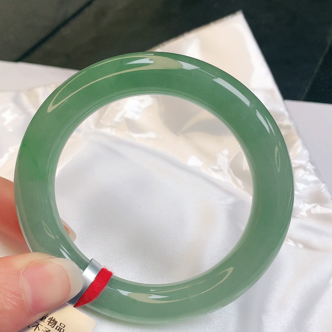 【闪购商品】翡翠手镯未镶嵌缅甸天然a货翡翠