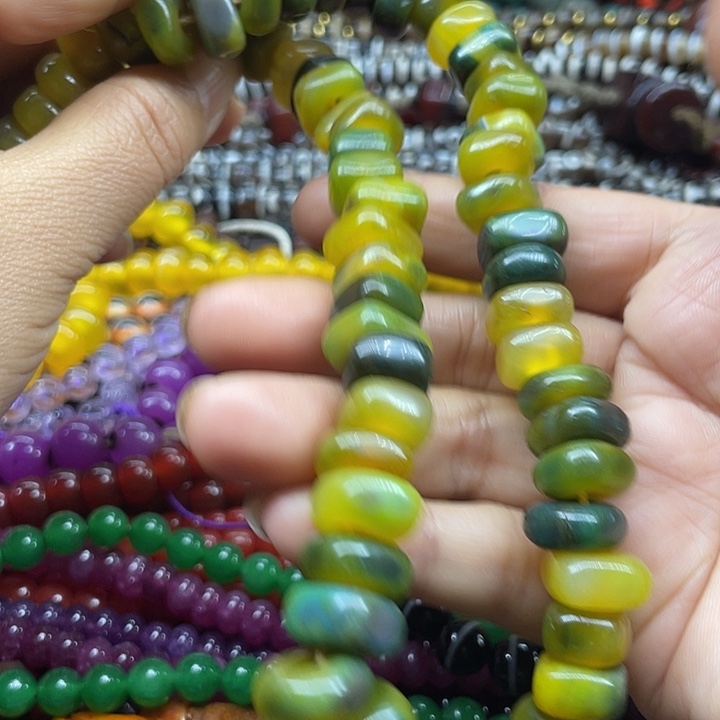 ღ***࿐玛瑙/玉髓未镶嵌玛瑙手镯项链谢谢谢