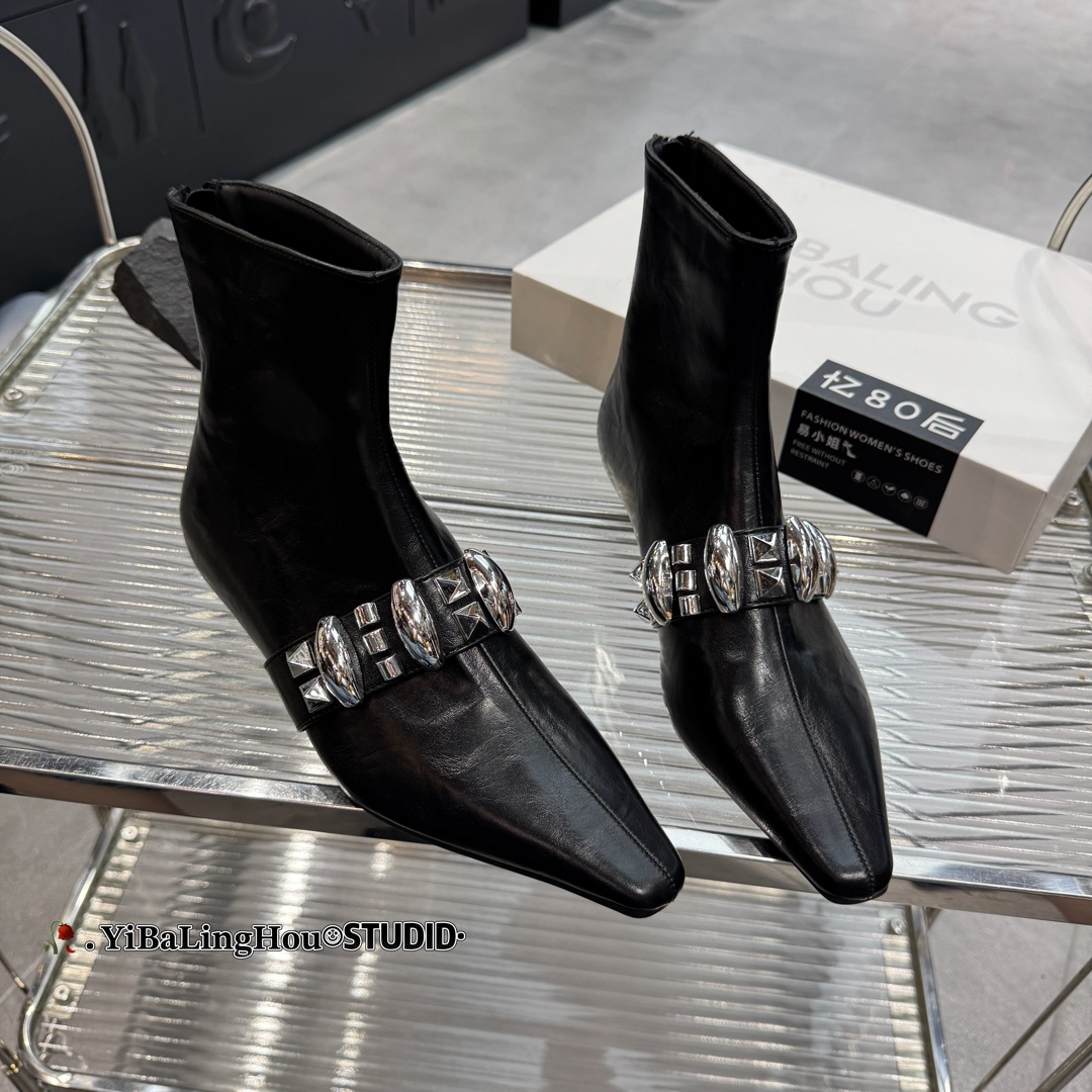 YBLH | 25秋冬·欧洲站酷帅铆钉·时装靴888-7