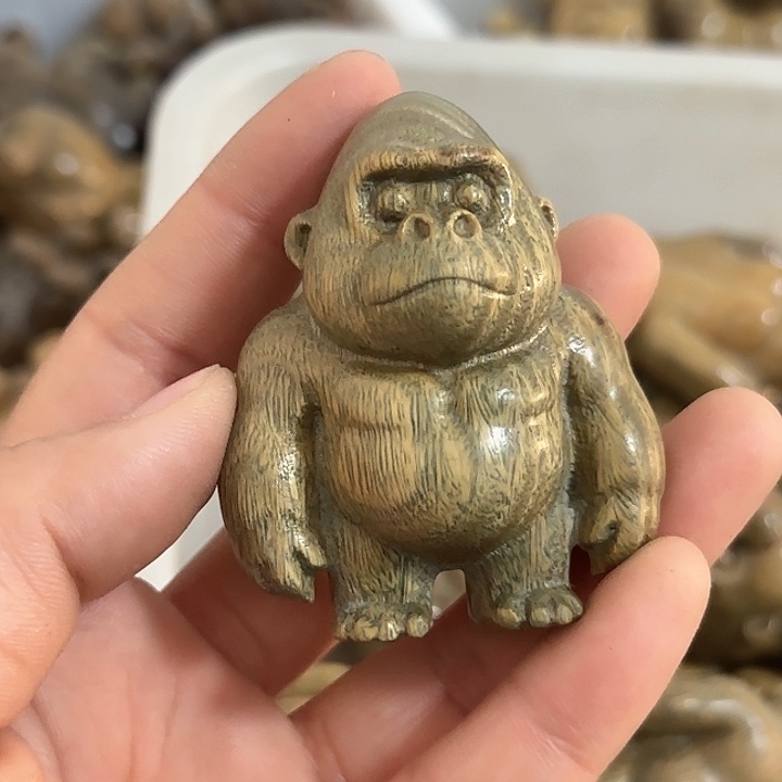 会****)阿根廷绿檀手把件