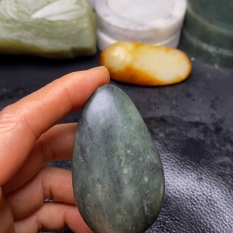 和田玉珠宝奇石未镶嵌