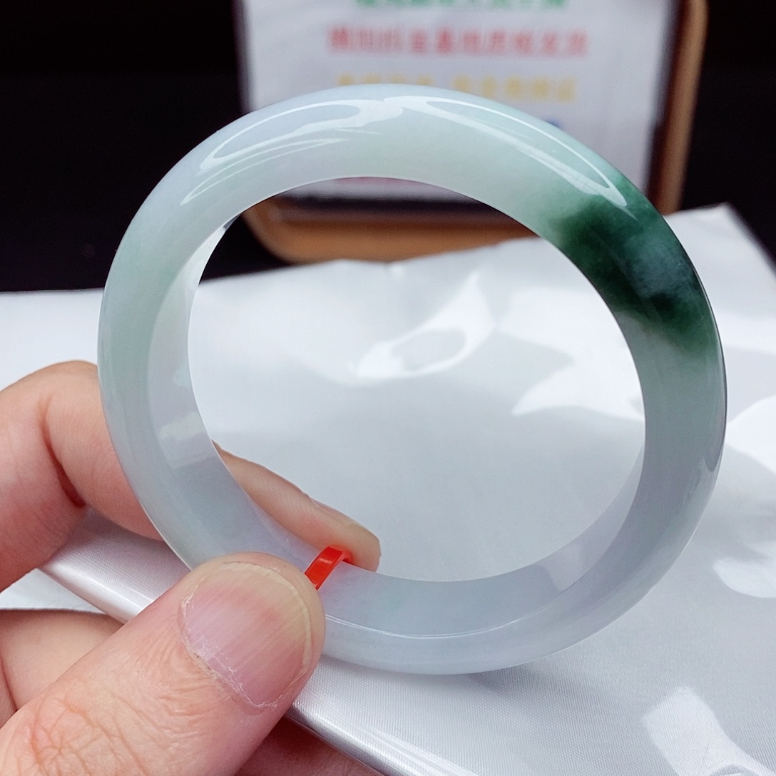 未镶嵌手镯翡翠55圈