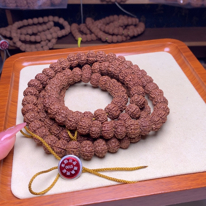 H***吊坠金刚菩提六瓣108