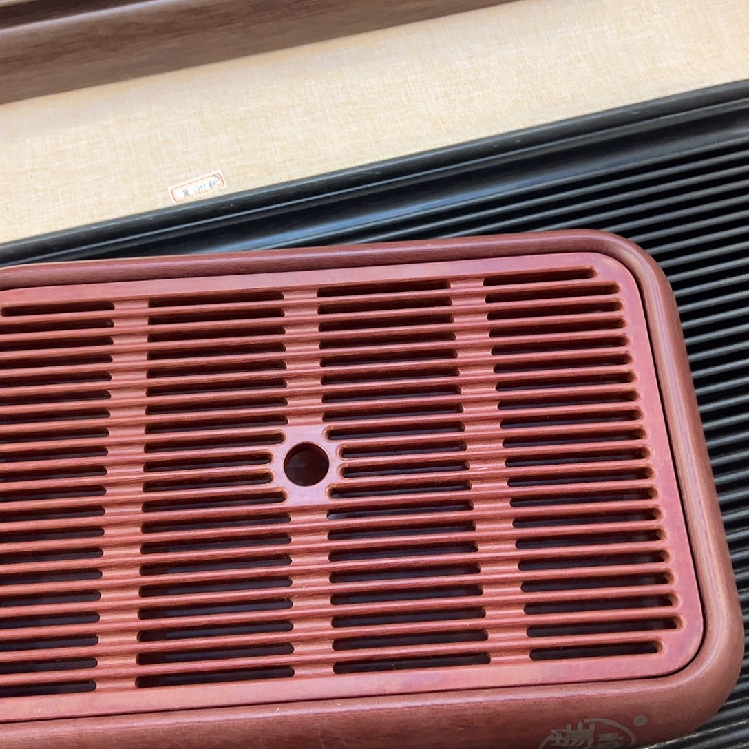 壶***侃储水36×24檀木红黄金料