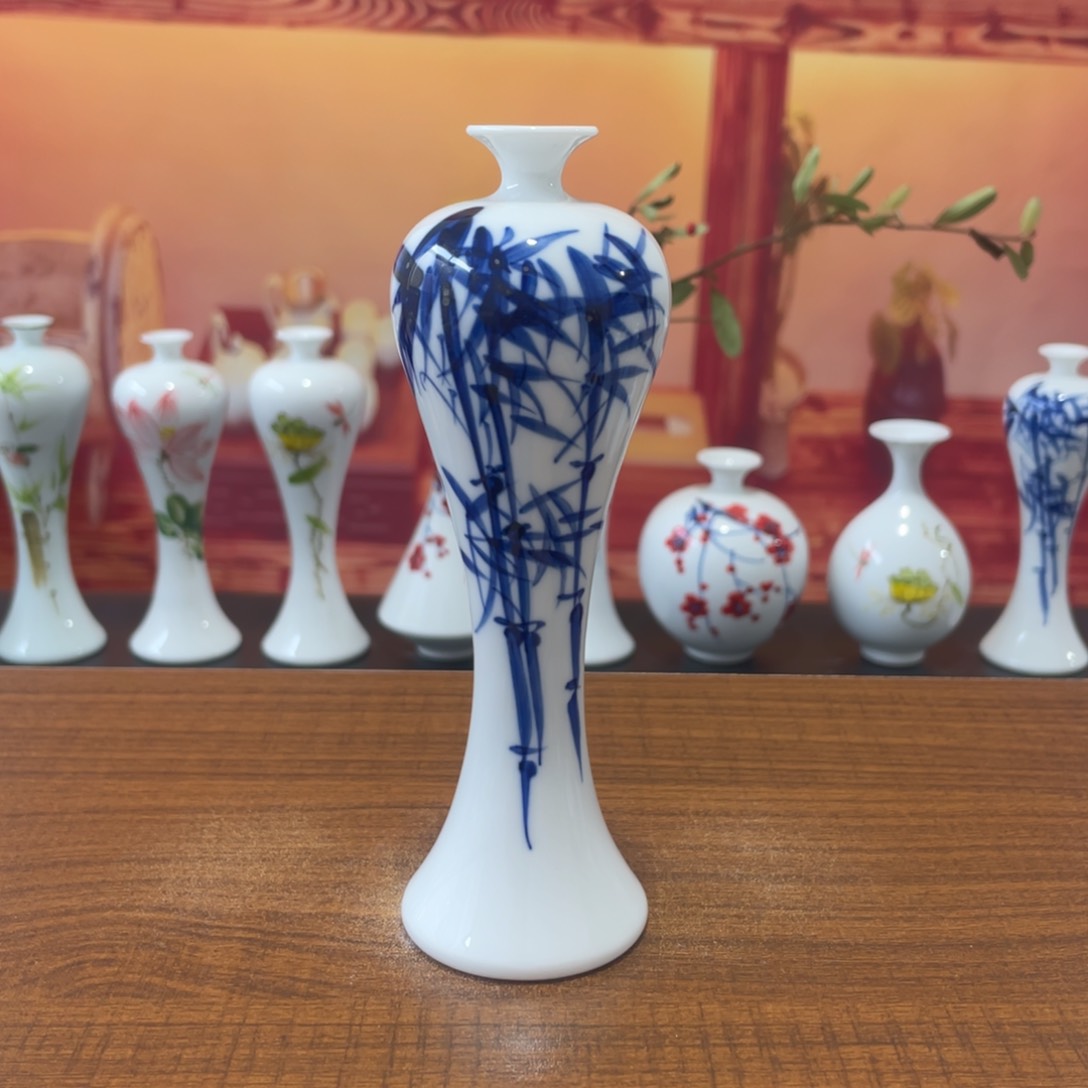 陶瓷景德镇小花瓶等着你