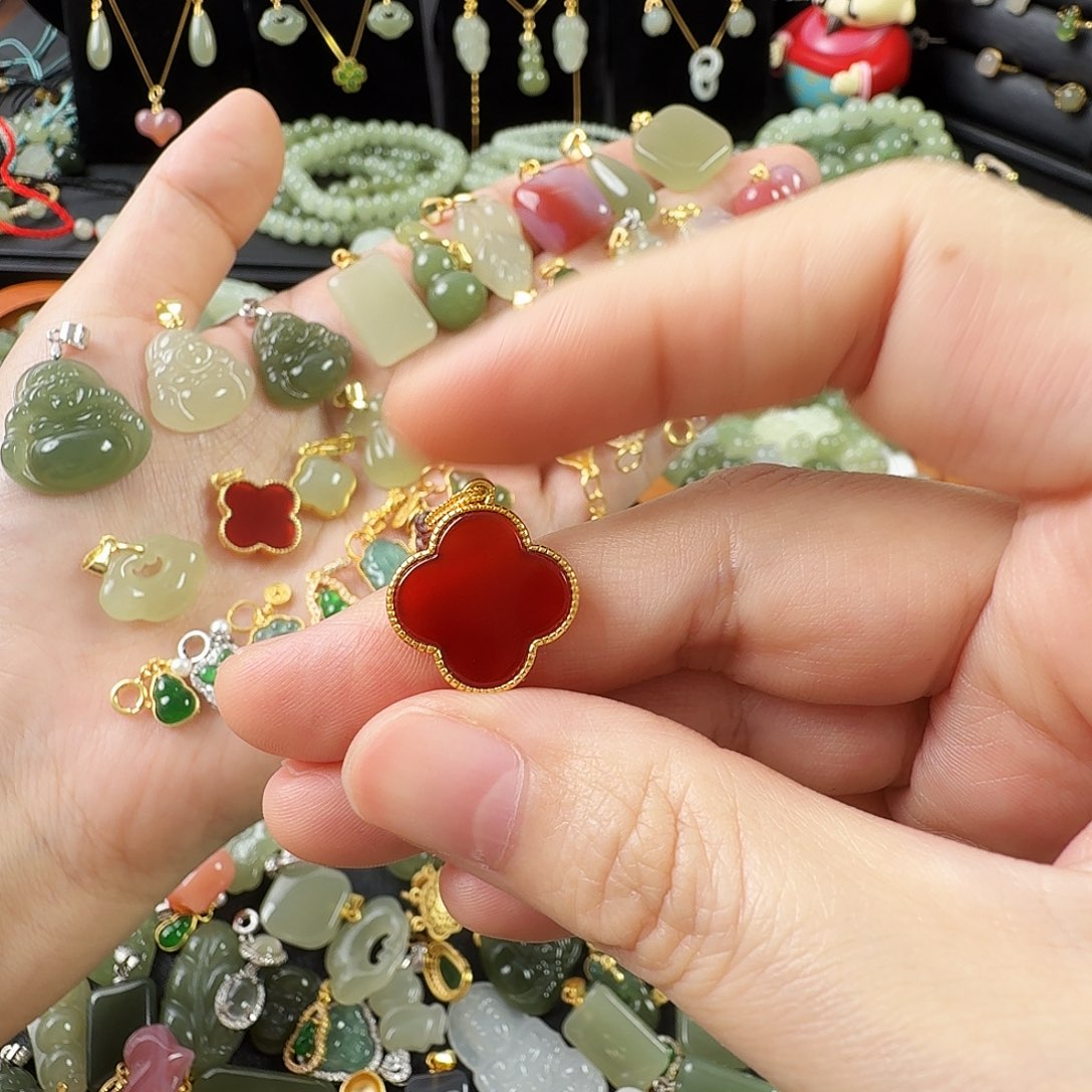 玛瑙/玉髓银S925镶嵌颈饰