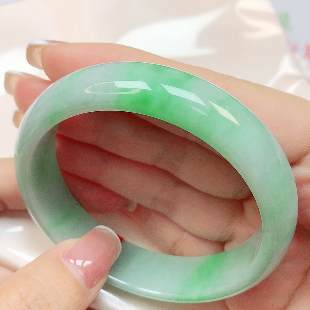 未镶嵌手镯翡翠抖音013