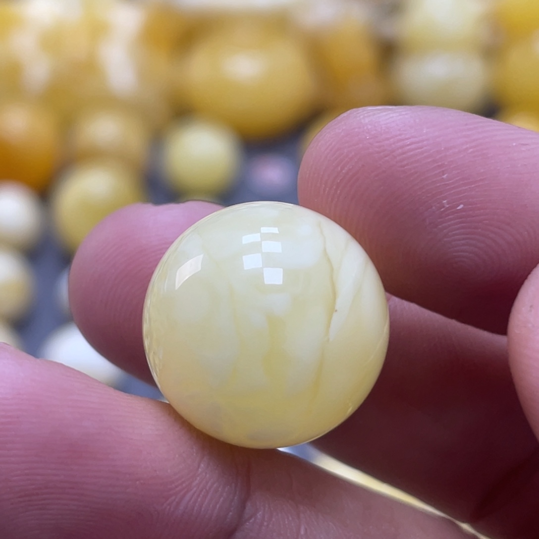 蜜蜡未镶嵌裸石17.5mm瑕疵福利