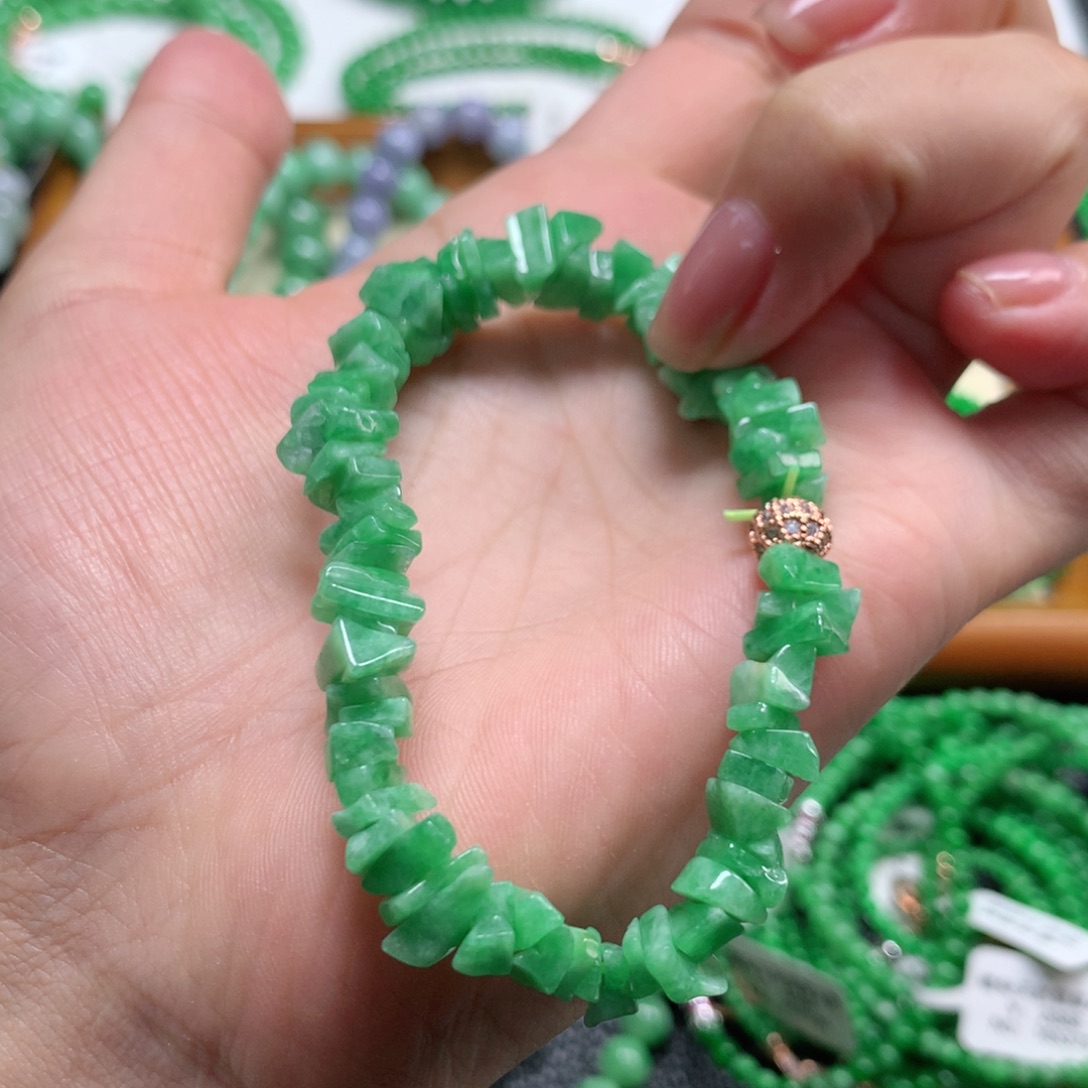 翡翠未镶嵌手链翡翠