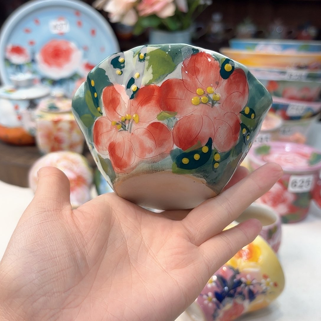 瓷片兔兔好可爱啊我