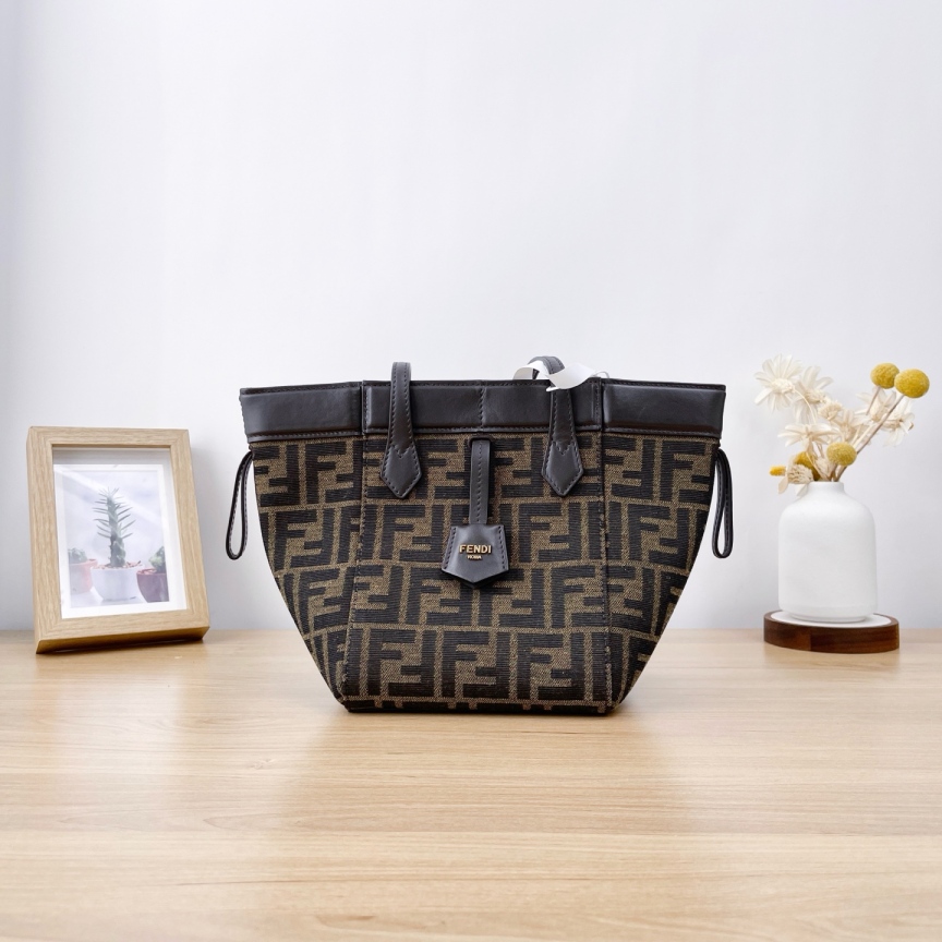 95新 FENDI/芬迪 Origami水桶包/单肩包/6108
