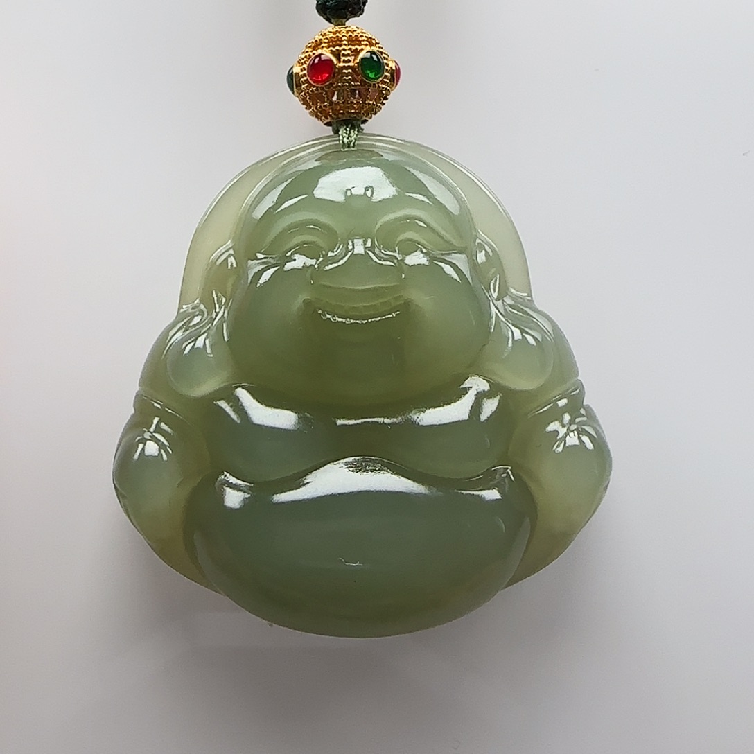 和田玉颈饰足金镶嵌