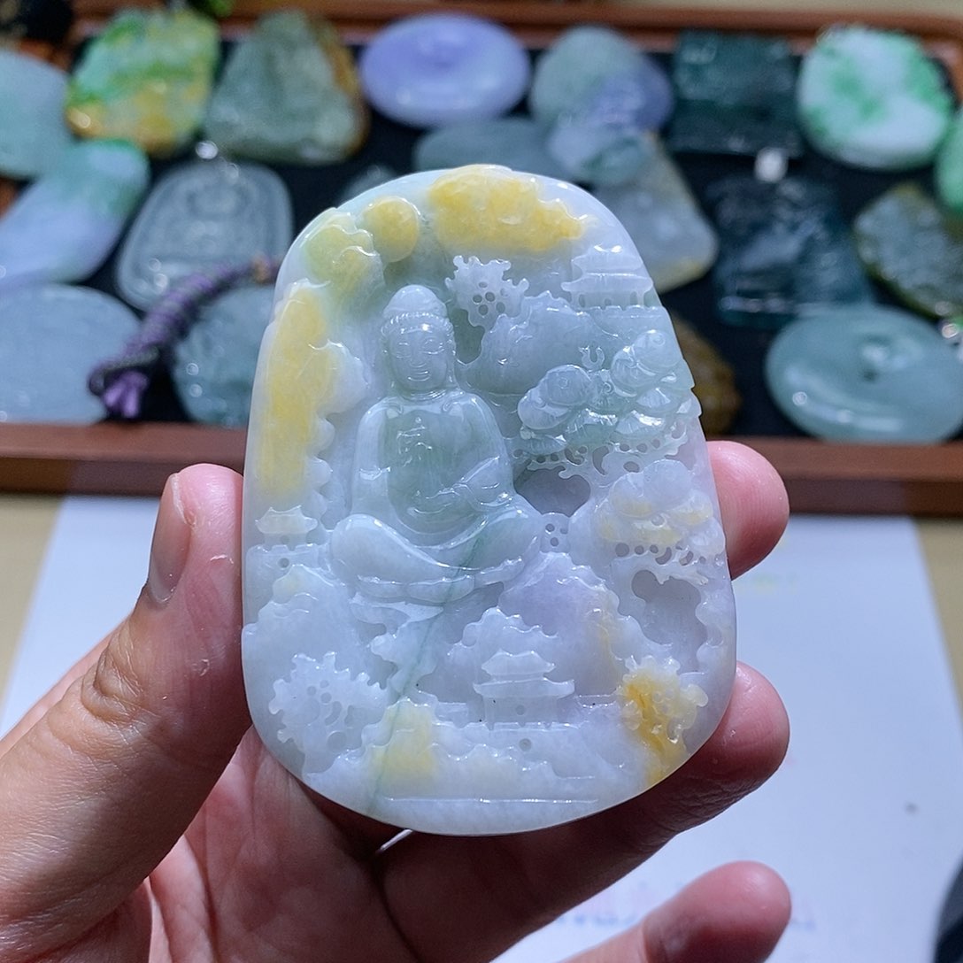 【闪购商品】翡翠颈饰未镶嵌山水观音