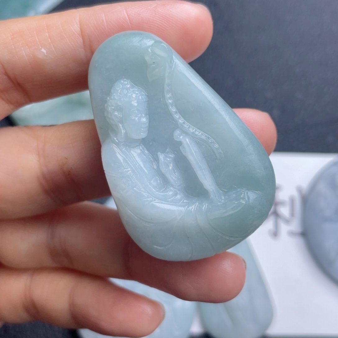 月***城定制翡翠未镶嵌翡翠吊坠