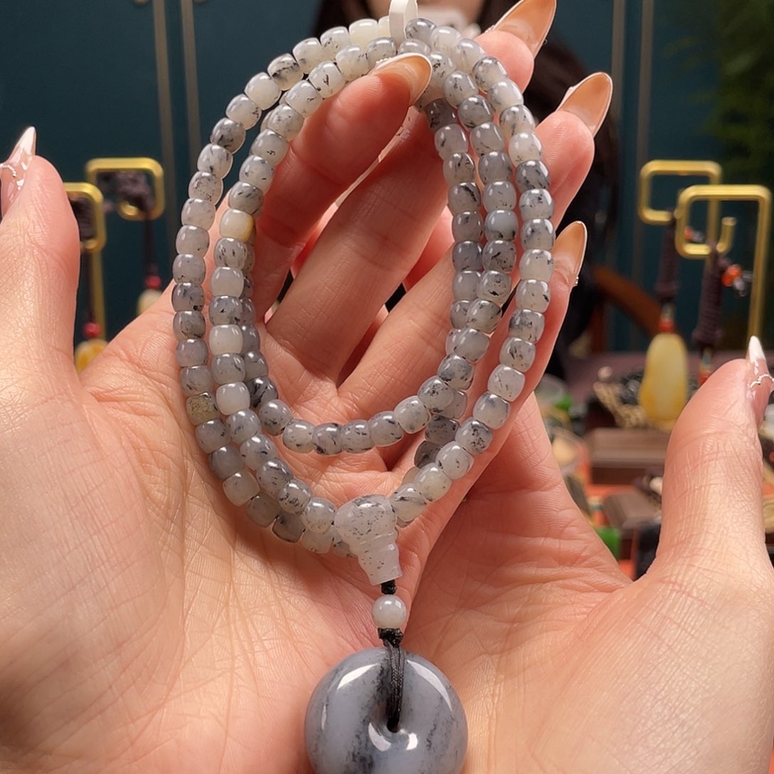 和田玉未镶嵌项链青花