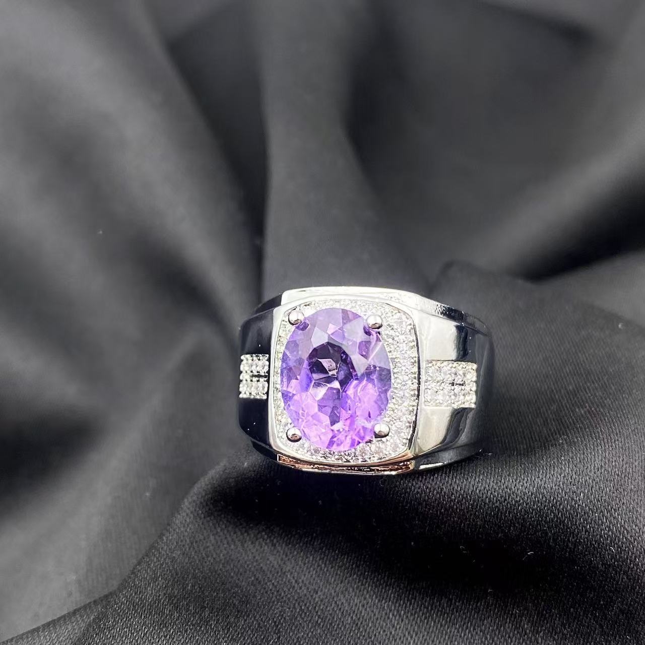 紫水晶满钻豪华马鞍戒指C1397