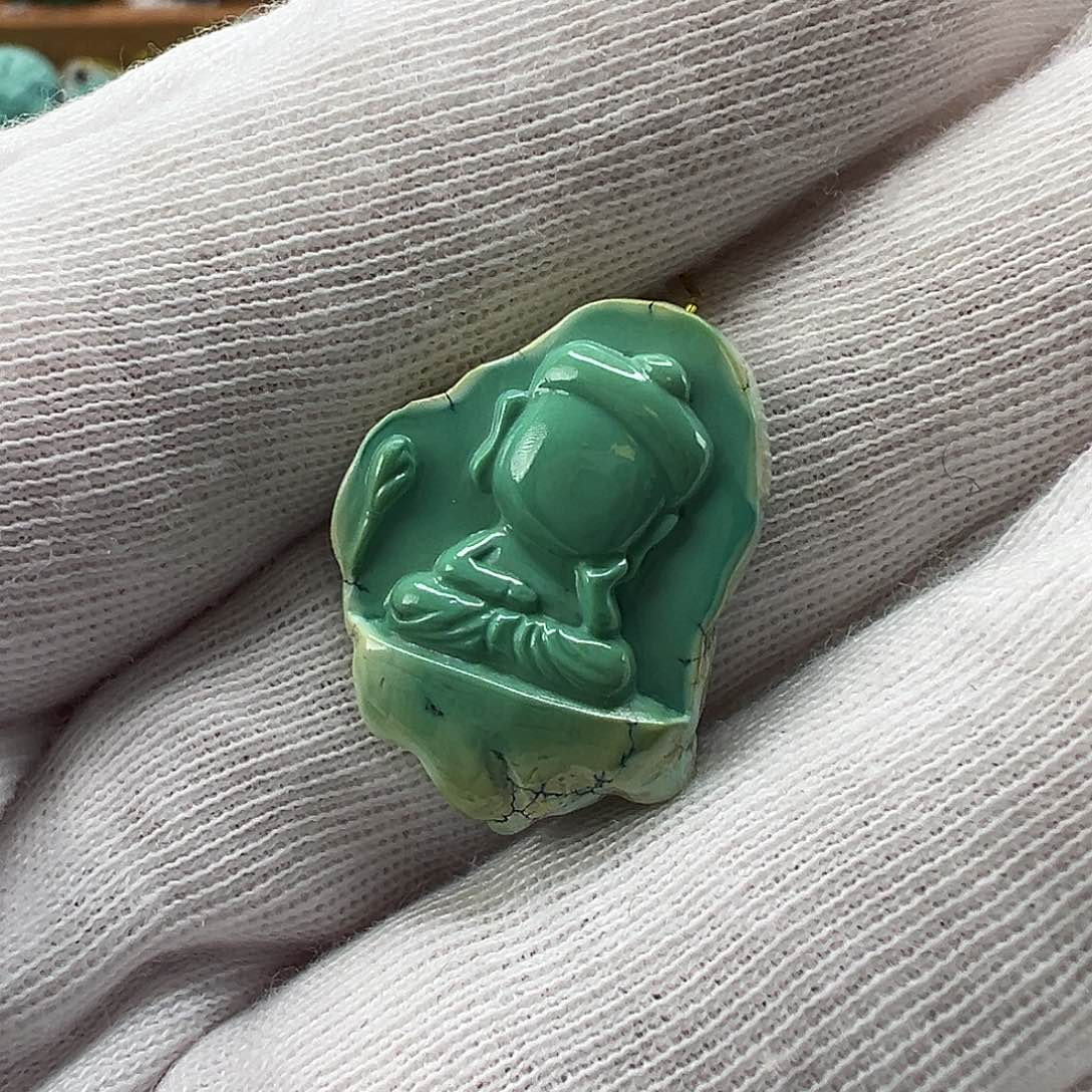 绿松石配饰未镶嵌