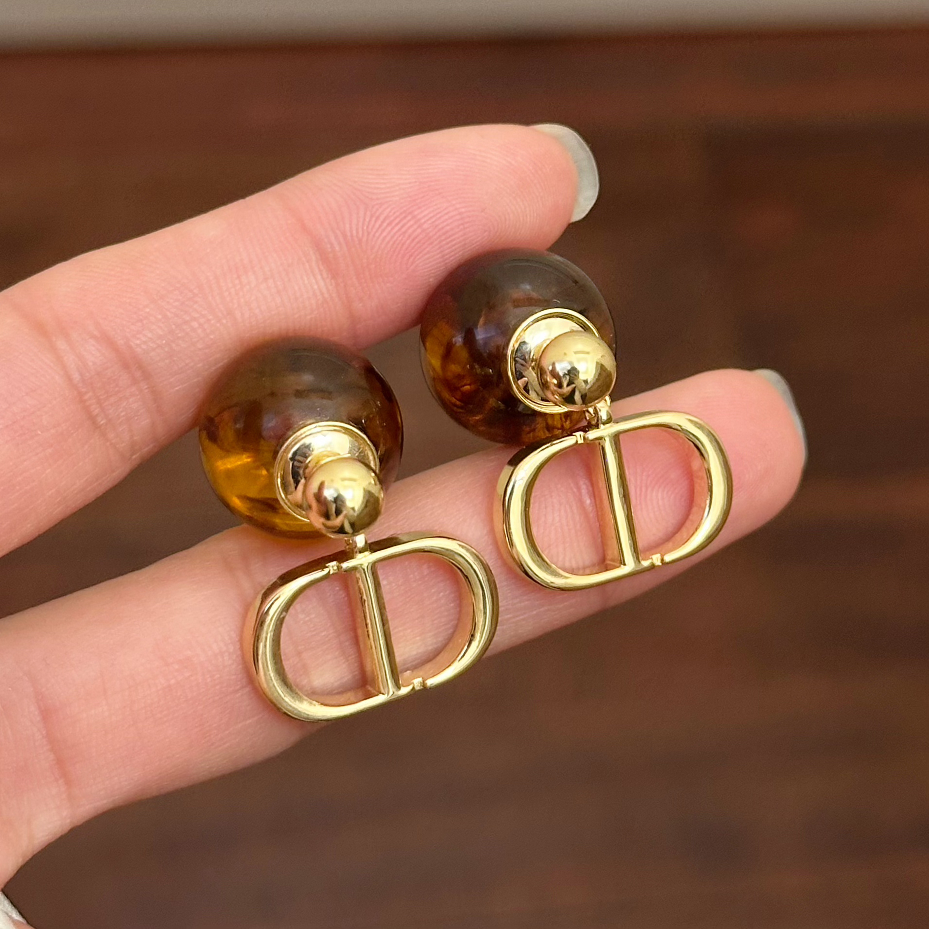 铜合金树脂耳饰 E0009时尚设计感ins经典简约金色