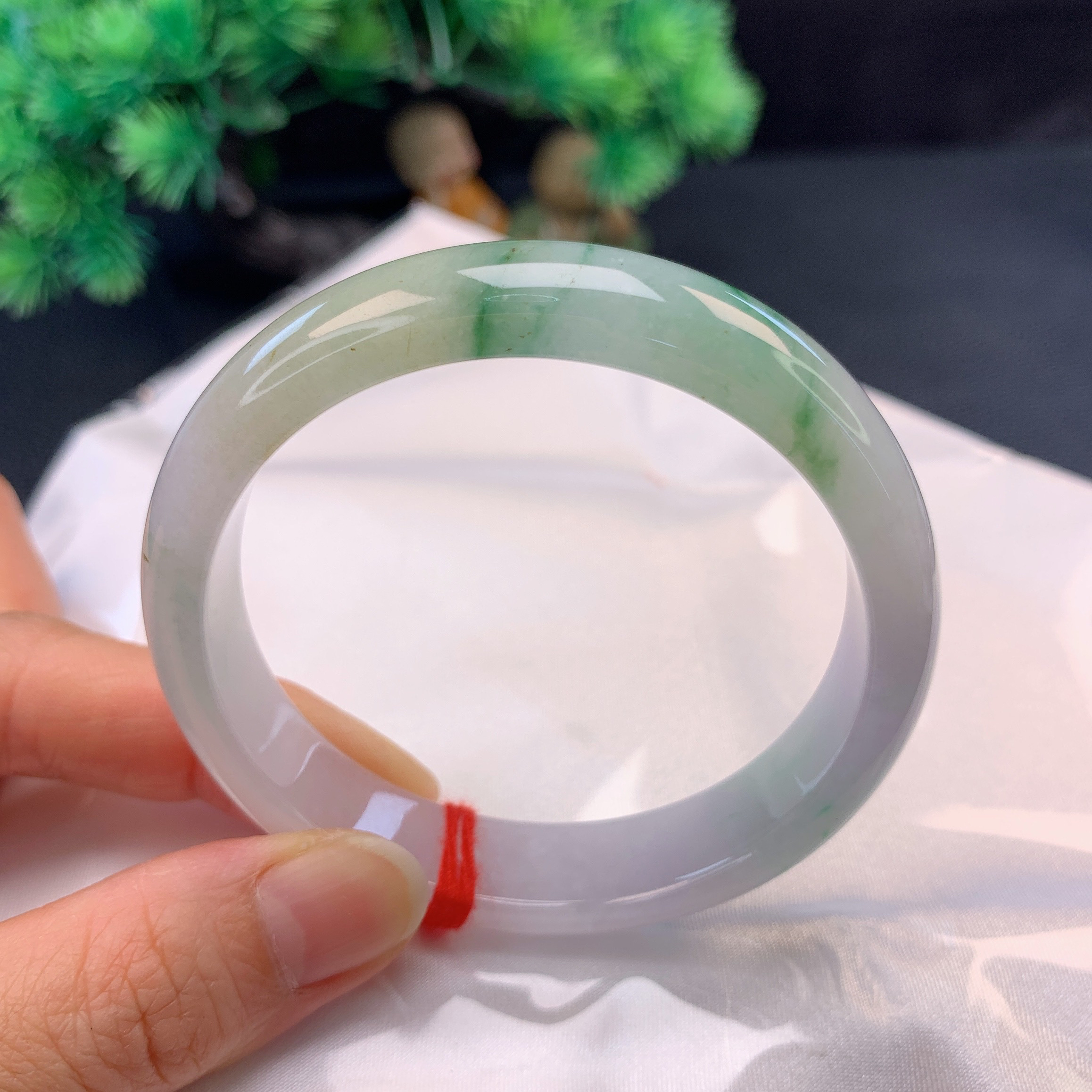 58圈口缅甸天然翡翠A货 冰润飘花带黄翡正圈精美翡翠手镯 M1-168 