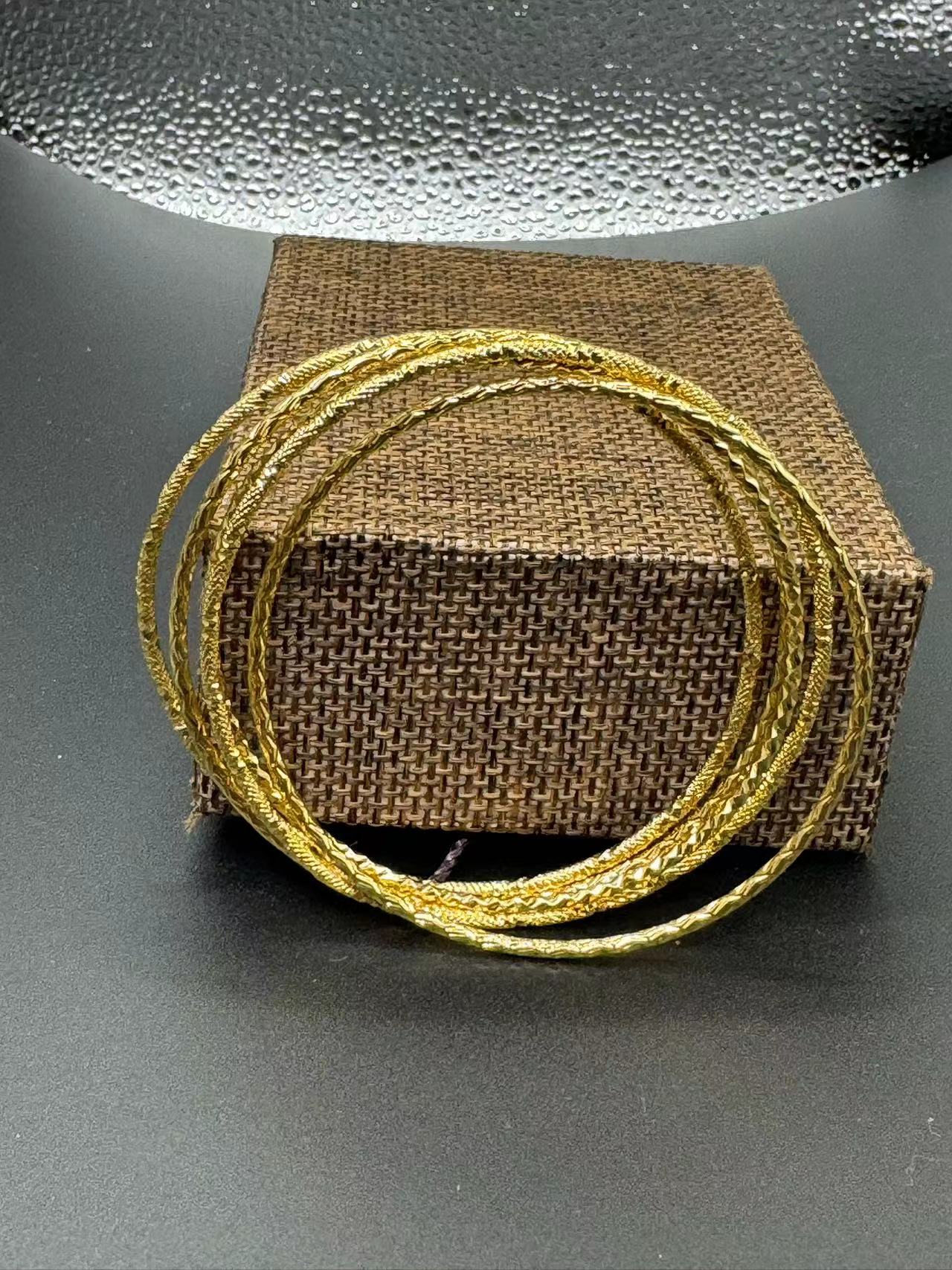 S023-思雅精品素圈手环