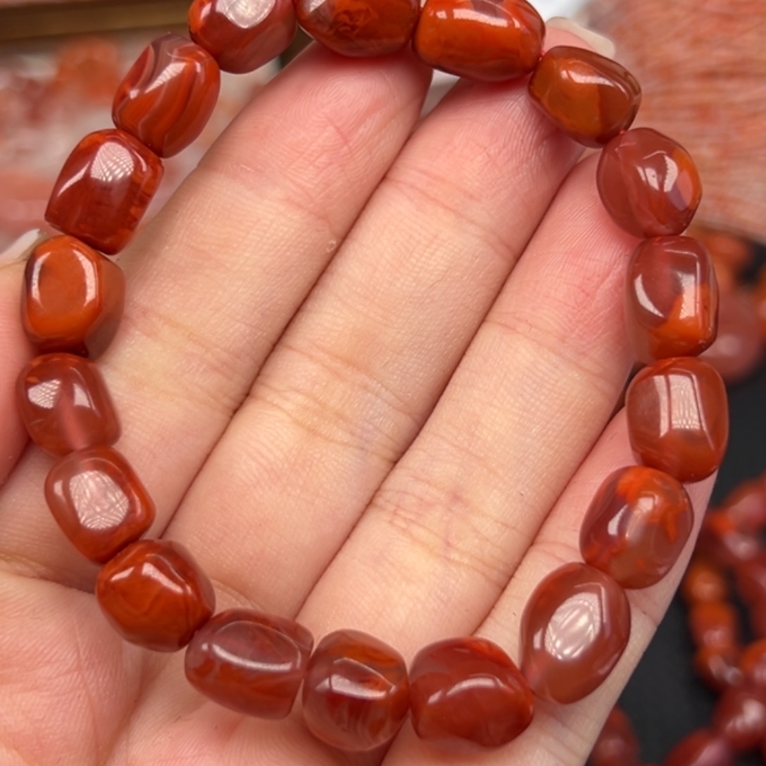 南红玛瑙未镶嵌手链
