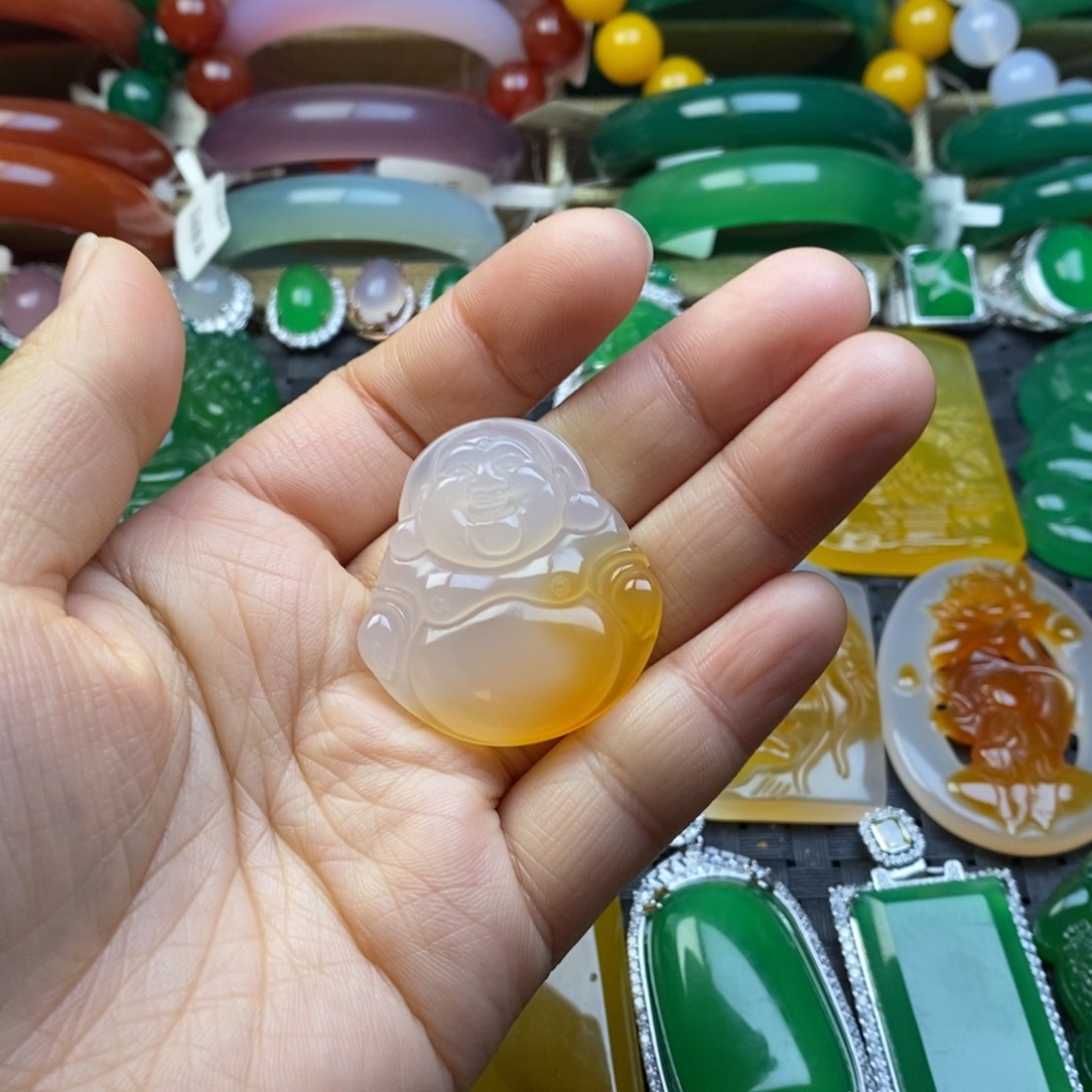 玛瑙/玉髓未镶嵌颈饰