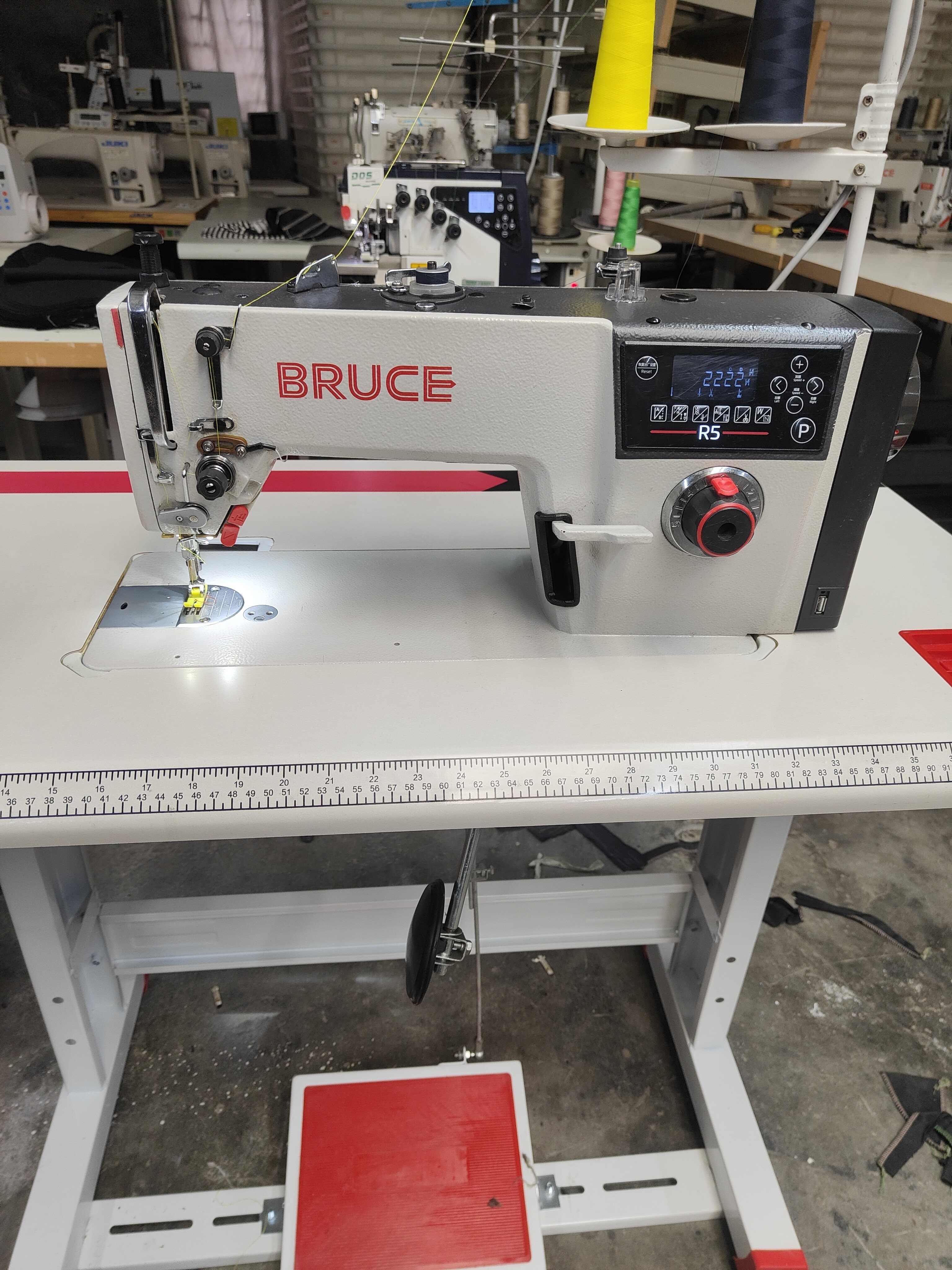 布鲁斯电脑平缝机，进口旋梭，全新台版