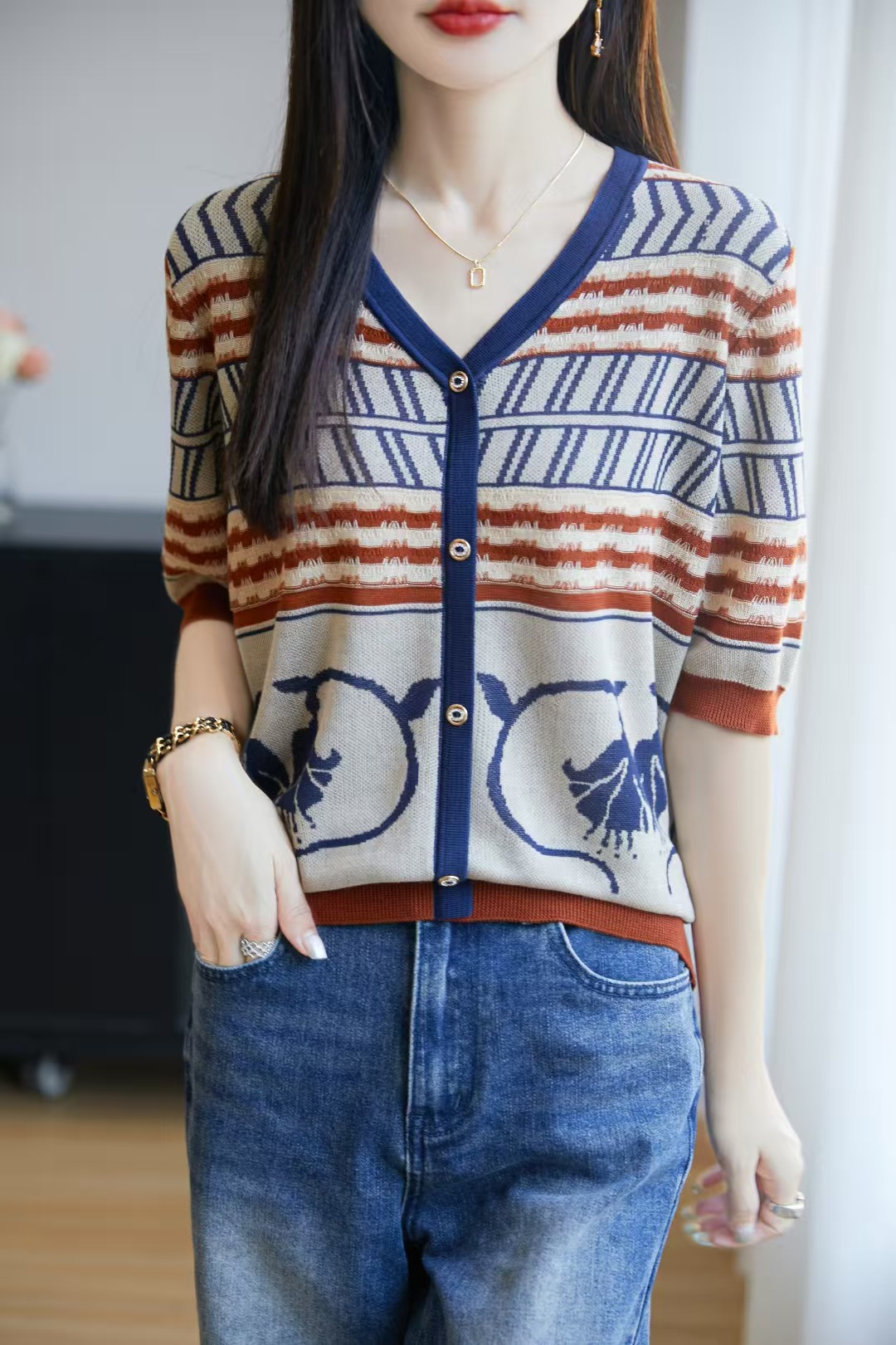 夏季新款100天丝V领套头提花短袖上衣女