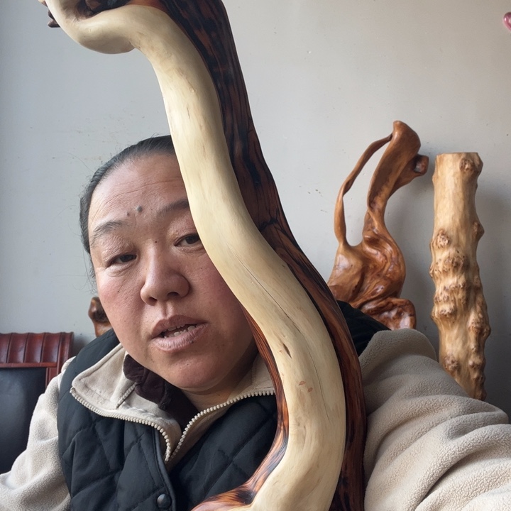 大***x柏木太行崖柏摆件上车