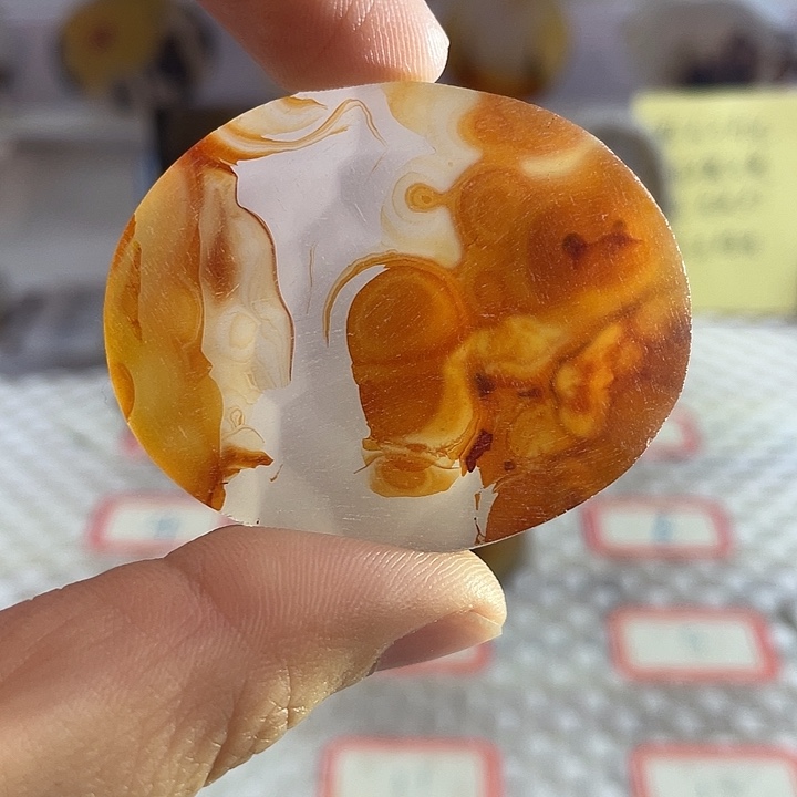 红***旗玛瑙/玉髓未镶嵌颈饰