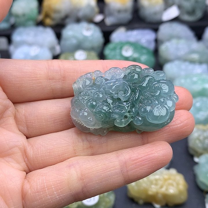 翡翠未镶嵌颈饰天然缅甸A货翡翠貔貅吊坠