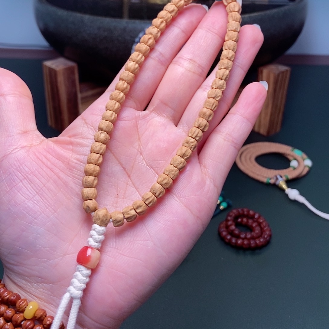 柏香籽/百香籽吊坠88.8