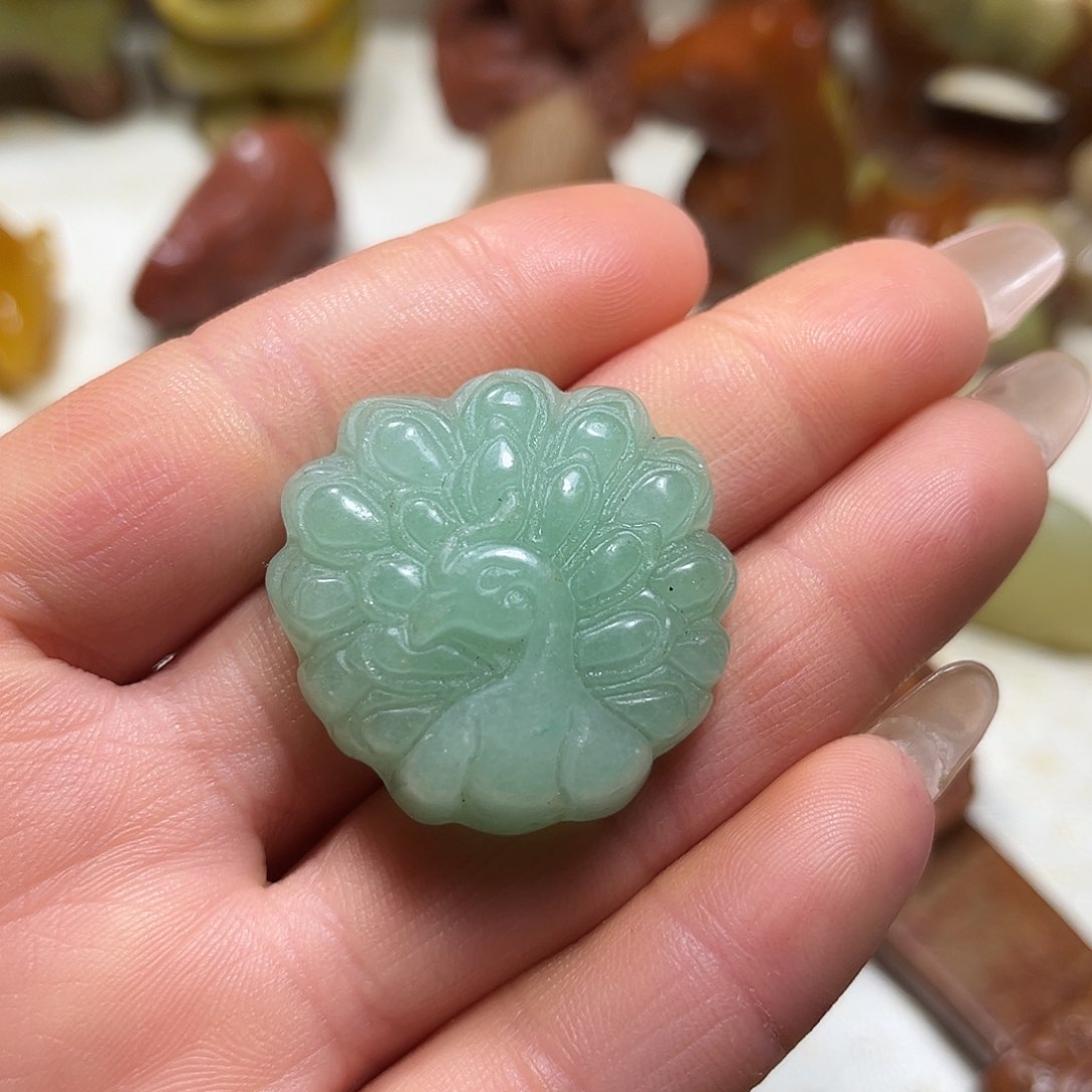 白玉菩提吊坠白玉菩提吊坠