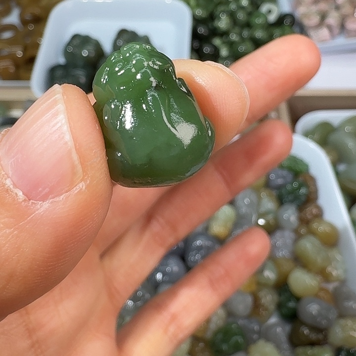 和田玉（碧玉）未镶嵌颈饰131611