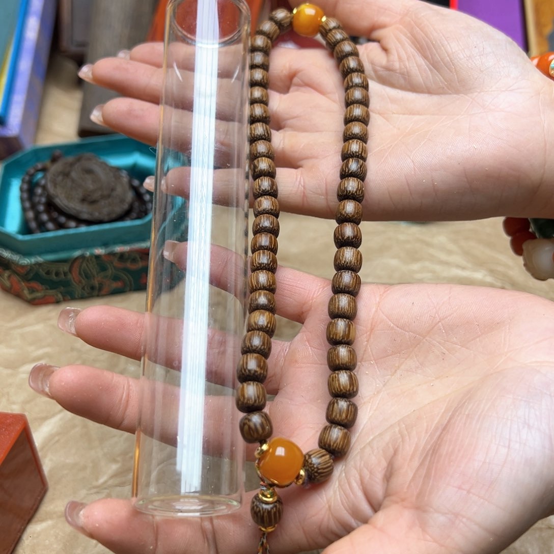 大叶紫檀（黑酸枝木类）