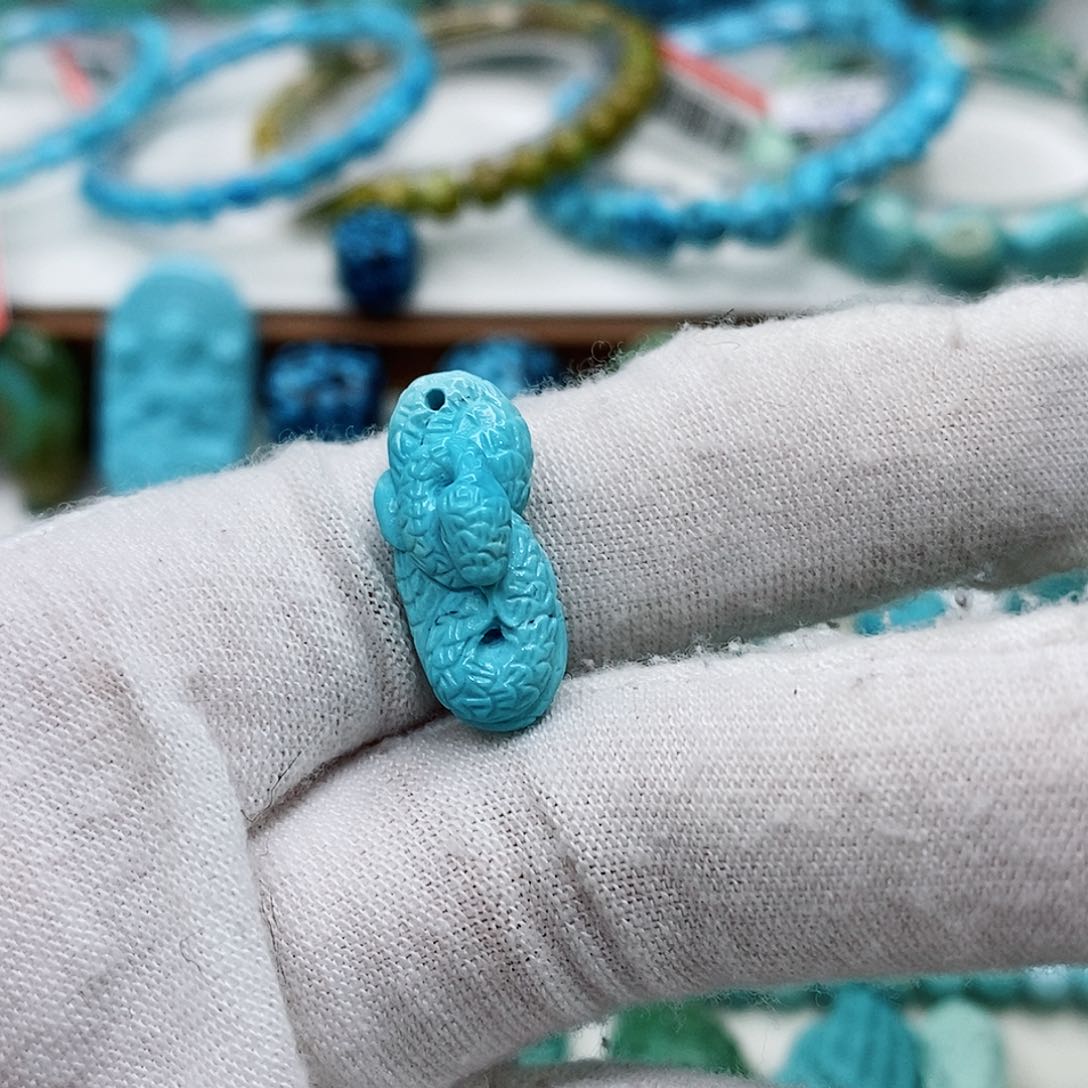 绿松石珠宝奇石未镶嵌