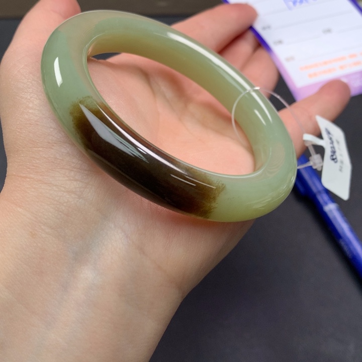 和田玉（糖玉）手镯未镶嵌