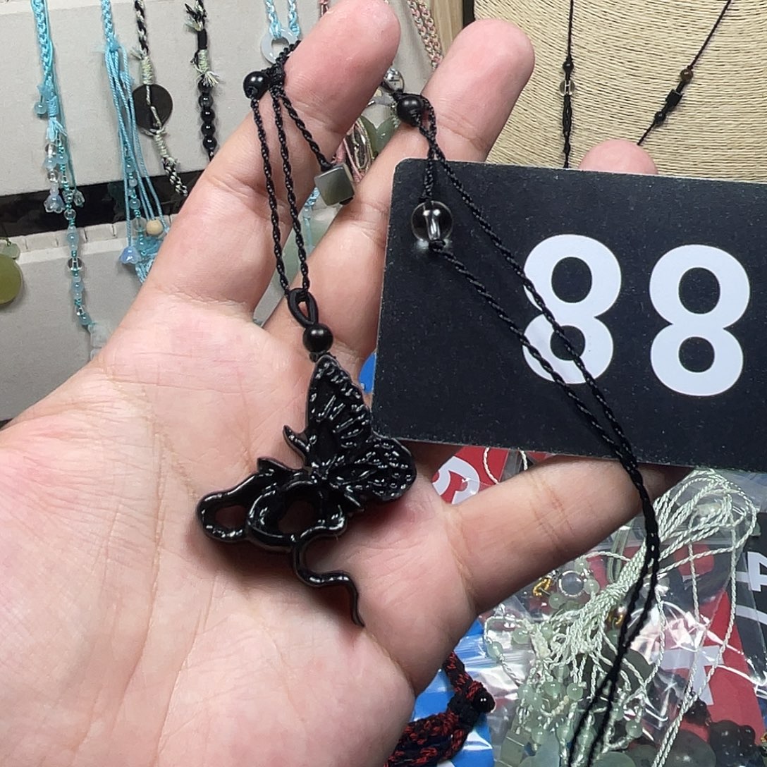 蛇纹石玉合金颈饰