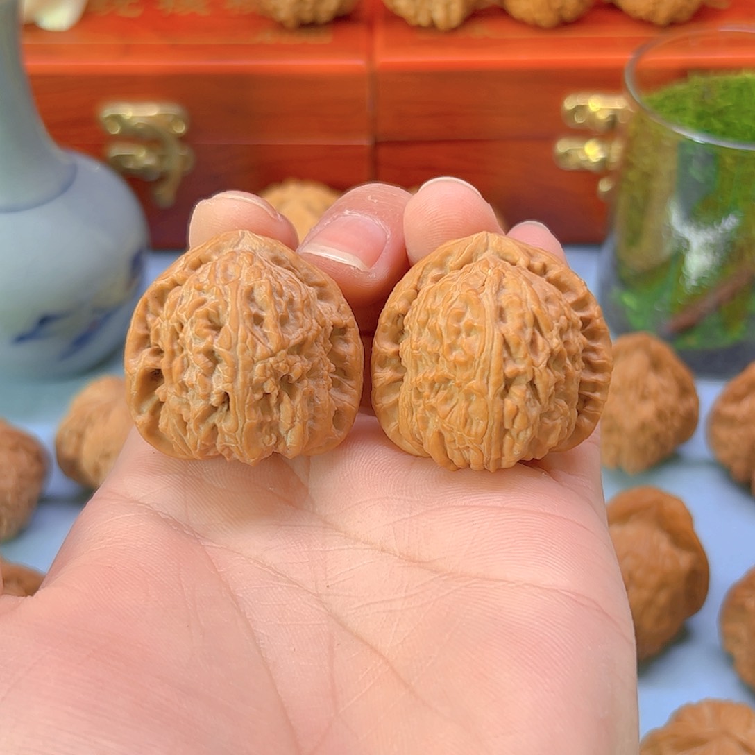 文玩核桃把件廿*福利小三角白