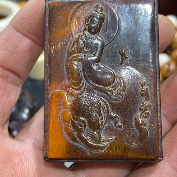 滴血莲花菩提吊坠