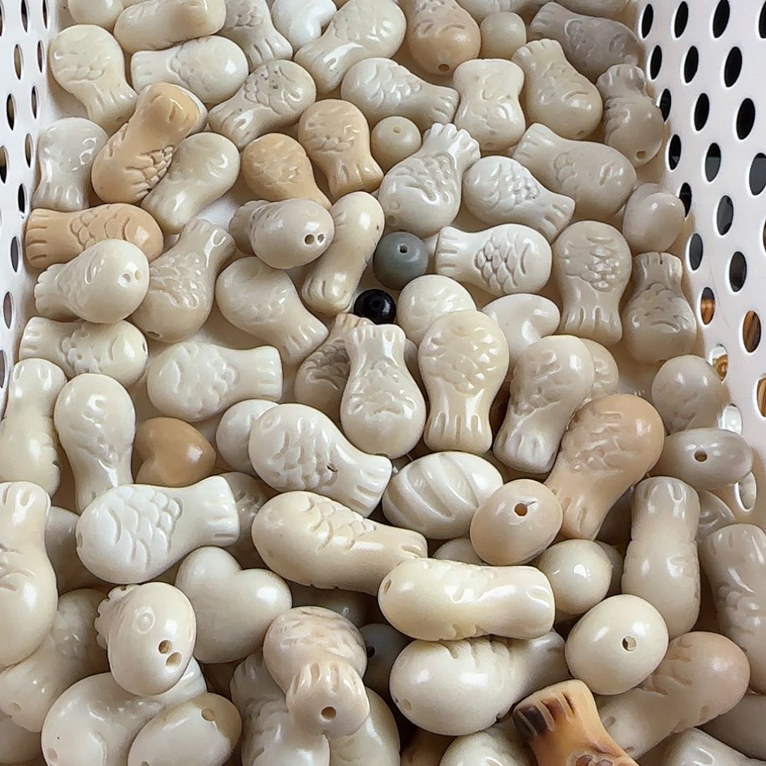菩提根/象牙果手串瑕疵大鱼5颗不挑瑕疵有裂介意勿拍