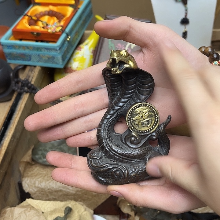 大叶紫檀（黑酸枝木类）