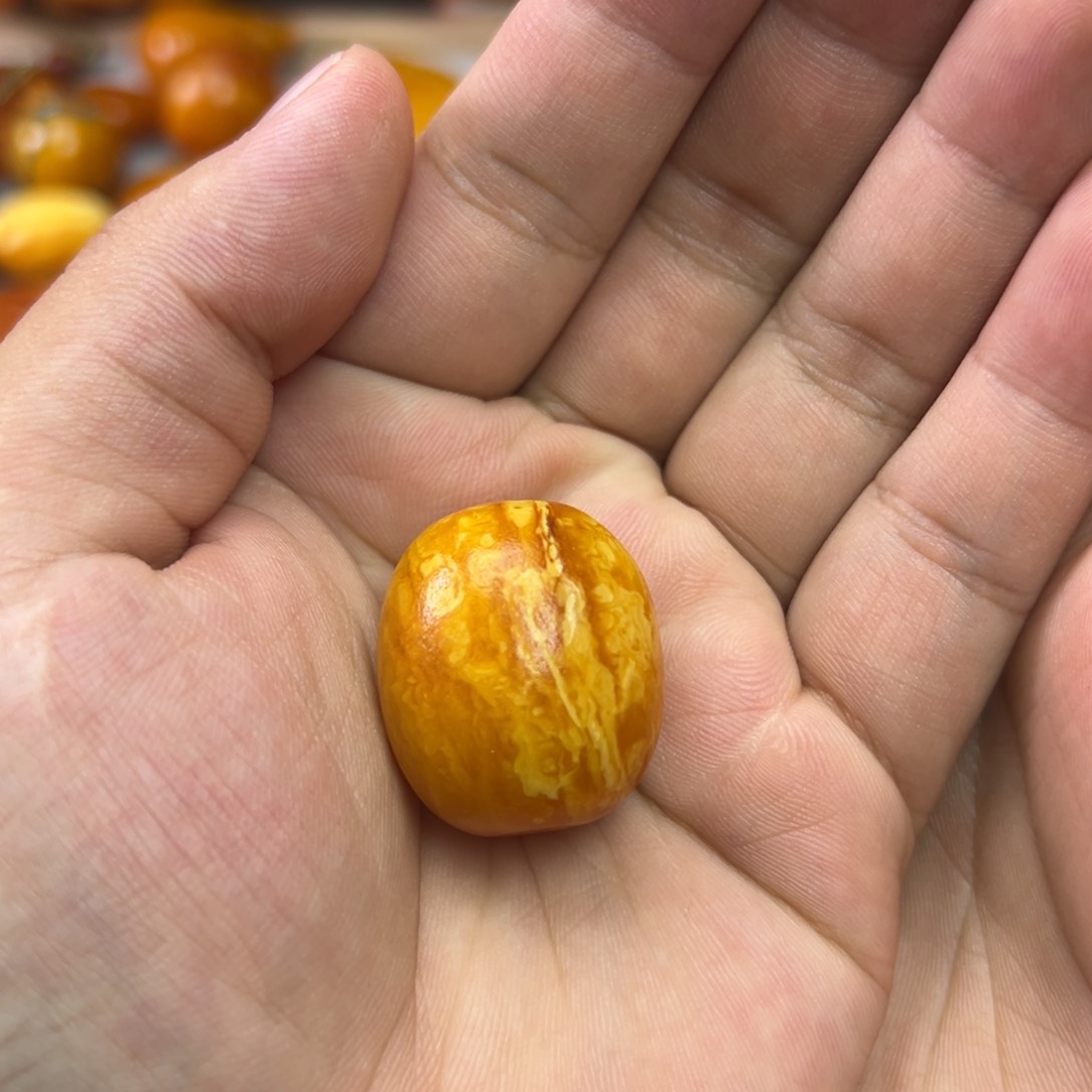 未镶嵌吊坠(不含链)蜜蜡