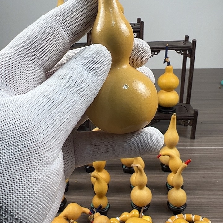 骑**理中华本捻观音瓶