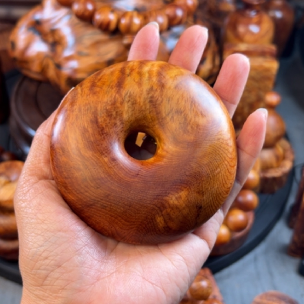 【闪购商品】松木（琥珀木）把件