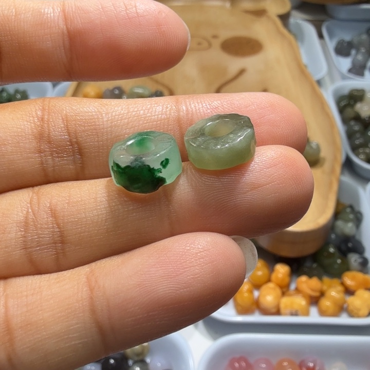 和田玉未镶嵌珠宝半成品