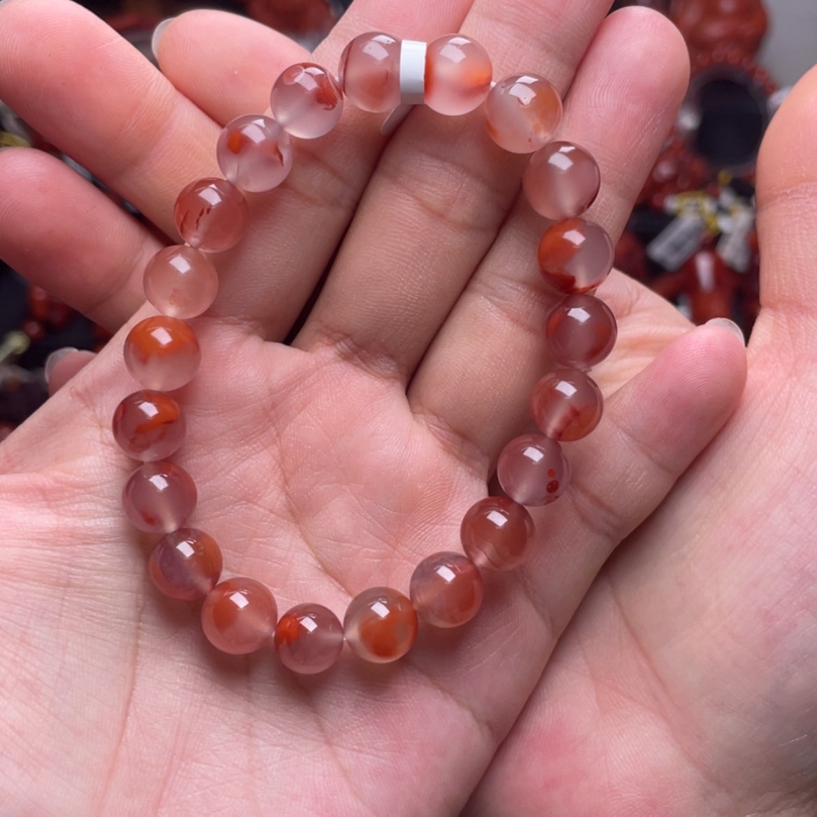 【闪购商品】未镶嵌9mm冰飘手串南红玛瑙